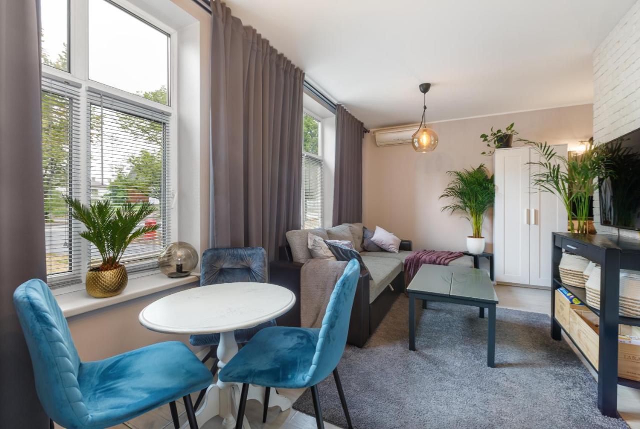Riia Maantee Apartement Parnu Bagian luar foto