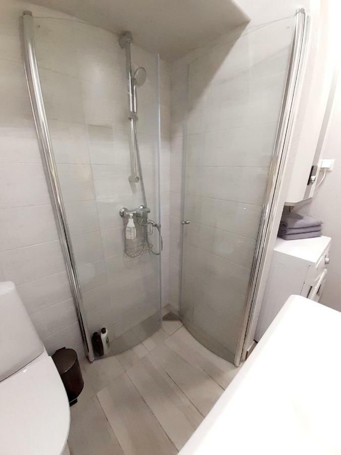 Riia Maantee Apartement Parnu Bagian luar foto